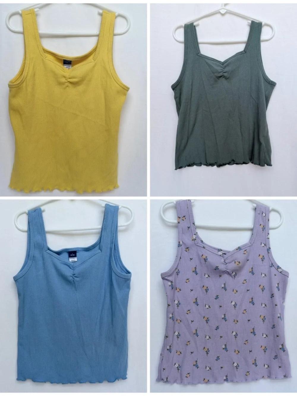 4 pack Old Navy Ribbed Scoop-Neck Tank